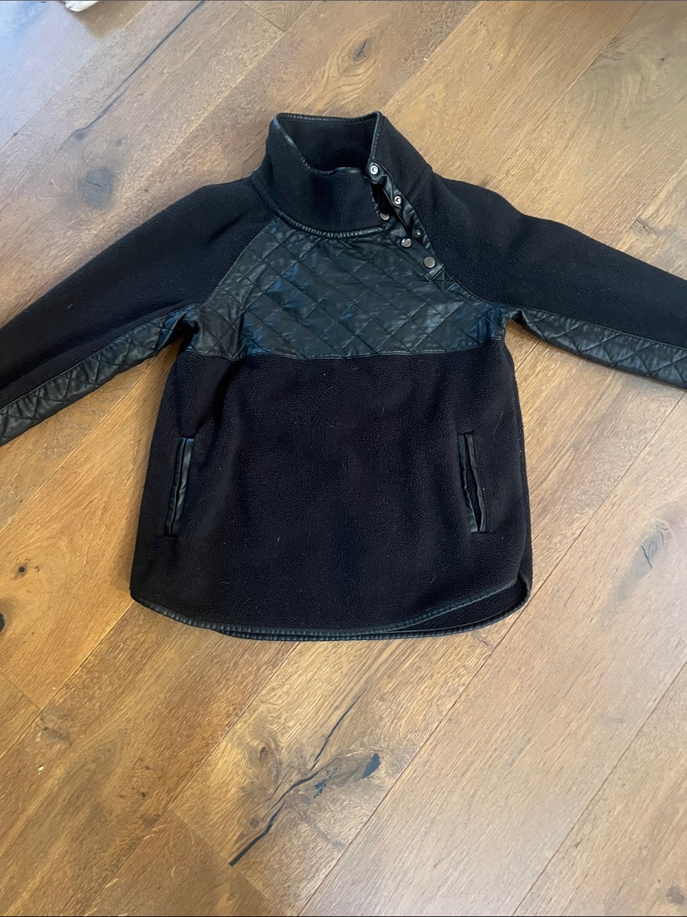 Abercrombie & Fitch Black Quilted-Accent Fleece Pullover Jacket Size S like new